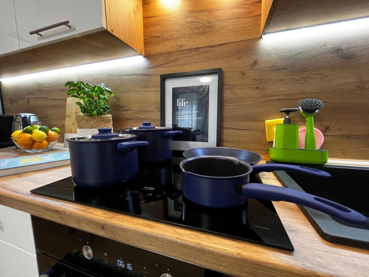 Comfortable Apartment For 1-4 Guests Хожув Экстерьер фото