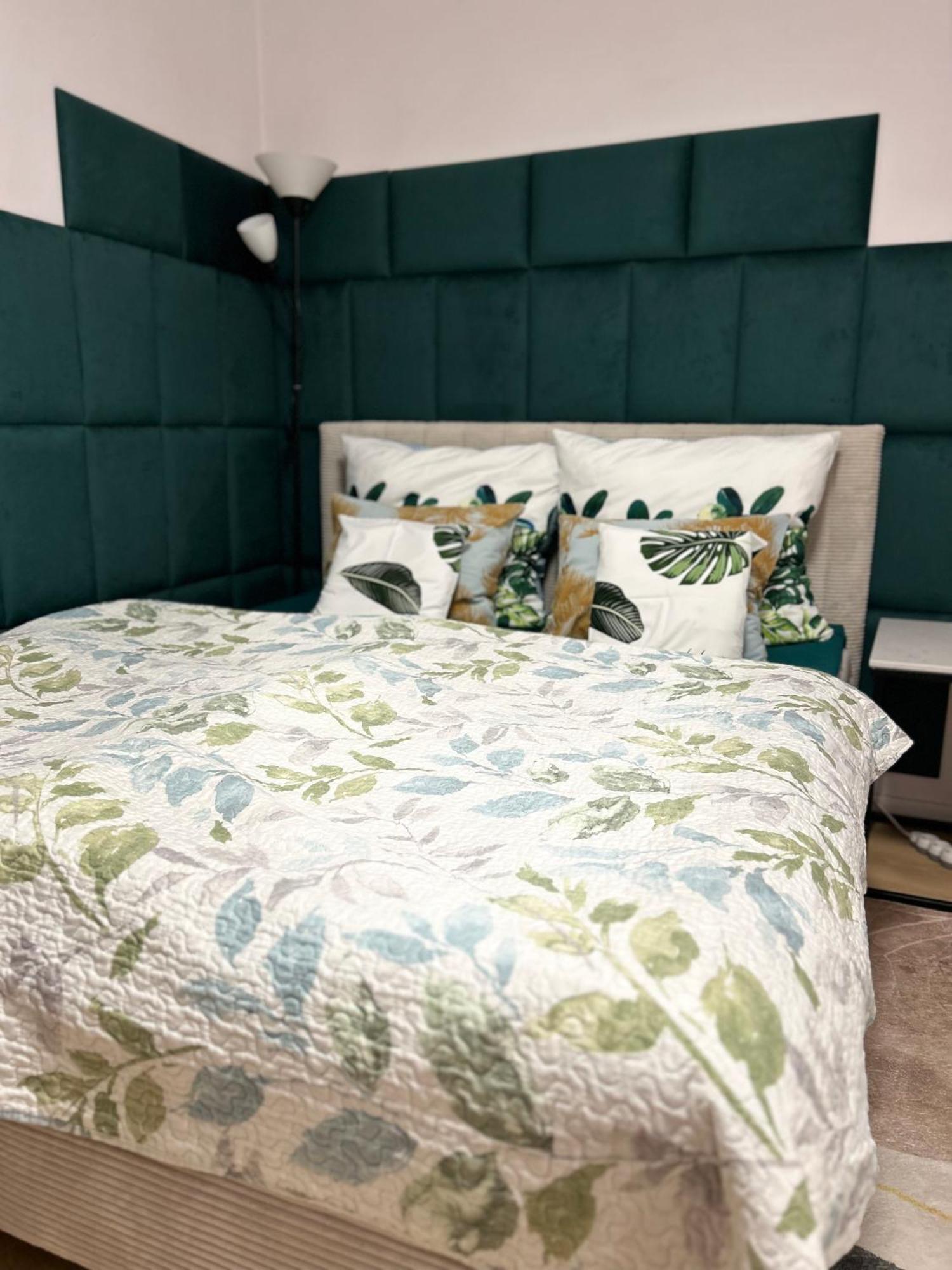 Comfortable Apartment For 1-4 Guests Хожув Экстерьер фото