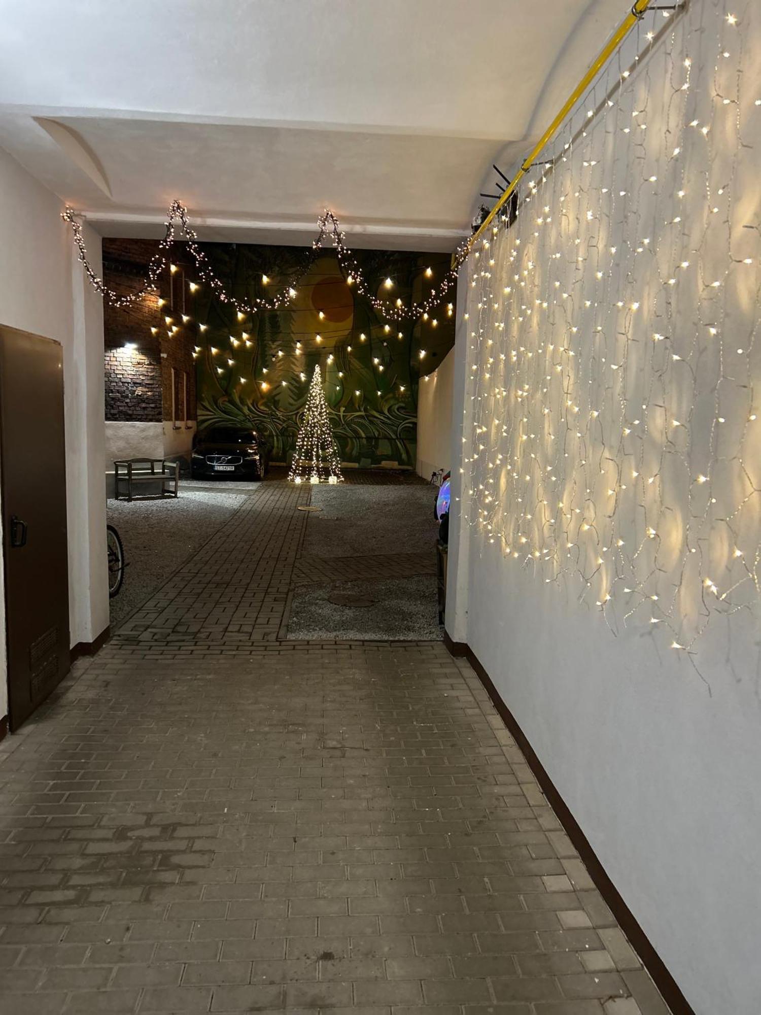 Comfortable Apartment For 1-4 Guests Хожув Экстерьер фото